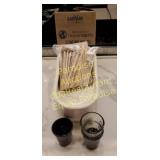 Bathtub ceramic- 4 shots -straws