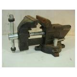 HYPER TOUGH Vise