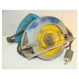 MAKITA Saw