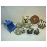 Casters, Damper and Scoop