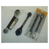 Knuckle Head and Universal Wrench