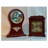 2 wooden Quartz clocks battery operated 2 wooden Quartz clocks battery operated