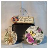 Set of 3 garden art decor pieces Set of 3 garden art decor pieces