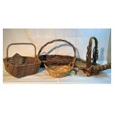 4 piece basket set assorted styles and sizes