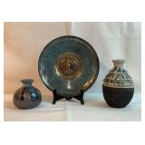 2 piece pottery vases & hanging wall plate