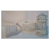 Assorted metal painted decor piece Assorted metal painted decor piece