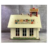 Vintage fisher price play family school Vintage fisher price play family school