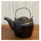 Antique AGP Ohio Cast Iron Kettle