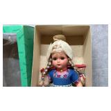 DOVINA VTG DOLL DUTCH GIRL
