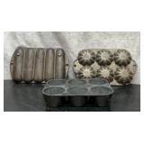 Cast-iron cornbread muffin pans 9''