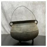 Antique 3 gal cast iron footed cauldron