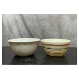 2 VTG MIXING BOWLS 9''