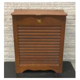 VTG large solid oak wood Laundry hamper