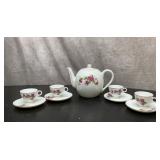 9 pc. Porcelain tea set