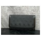 Dooney & Bourke wallet 7