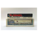 Lionel tractor and tanker diecast sealed