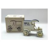 ERTL 1905 Delivery car bank 5''