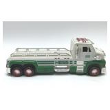 Hess battery op truck 12''