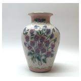 Oriental vase 10''