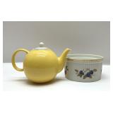 VTG TEAPOT & FRUITE TORTE BOWL 7''
