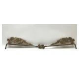 Drapery brackets with ivy