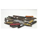 Assorted pocket knives