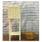 WHITE WICKER PLANT STAND PLANTER & BASKET
