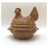 CALIFORNIA POTTERY HEN ON A NEST CASSEROLE
