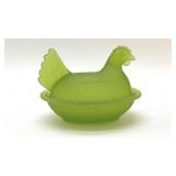 HEN ON A NEST 1960S INDIANA GLASS