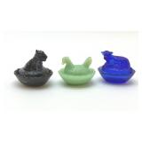 3 HEN ON A NEST MINIS VTG