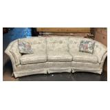 93' Vintage Broyhill Couch