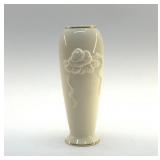 LENOX ROSE VASE 7.5'