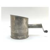UNUSUAL FLOWER SIFTER ' SIMMONS STERLING'