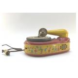 1940's TIN LITHO TOY PHONOGRAPH