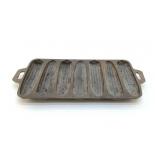CAST IRON CORNBREAD PAN 12 '