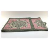 QUILTED TABLE RUNNER