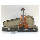 HERMAN BEYER 1/4 VIOLIN WITH CASE