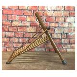 VTG WOODEN FOLDING GOUT STOOL FOOT REST