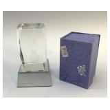 CRYSTAL FLOWER PAPERWEIGHT