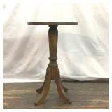 ANTIQUE SOLID WOOD PEDESTAL TABLE