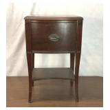 Vintage mahogany federal style nightstand