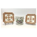 VTG JAPANESE PORCELAIN PLANTER POT & 2 PLATES
