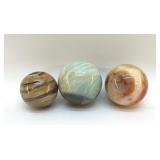 3 QUARTZ SPHERES