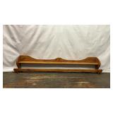 VTG SOLID WOOD WALL MOUNTED SHELF QUILT RACK