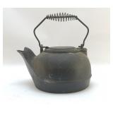 CAST-IRON VINTAGE TEA KETTLE 9.5'