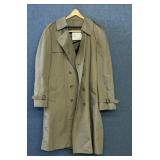 LONDON FOG MENï¿½S DOUBLE BREASTED OVERCOAT