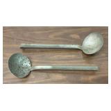 VTG METAL HEARTH LADLE & SKIMMER STRAINER