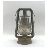 VINTAGE CAMPING OIL LANTERN 13'
