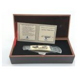 AMERICAN WILDLIFE KNIFE IN PRESENTATION CASE,