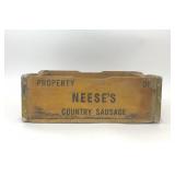 VTG NEESEï¿½S COUNTRY SAUSAGE WOODEN SHIPPING CRATE